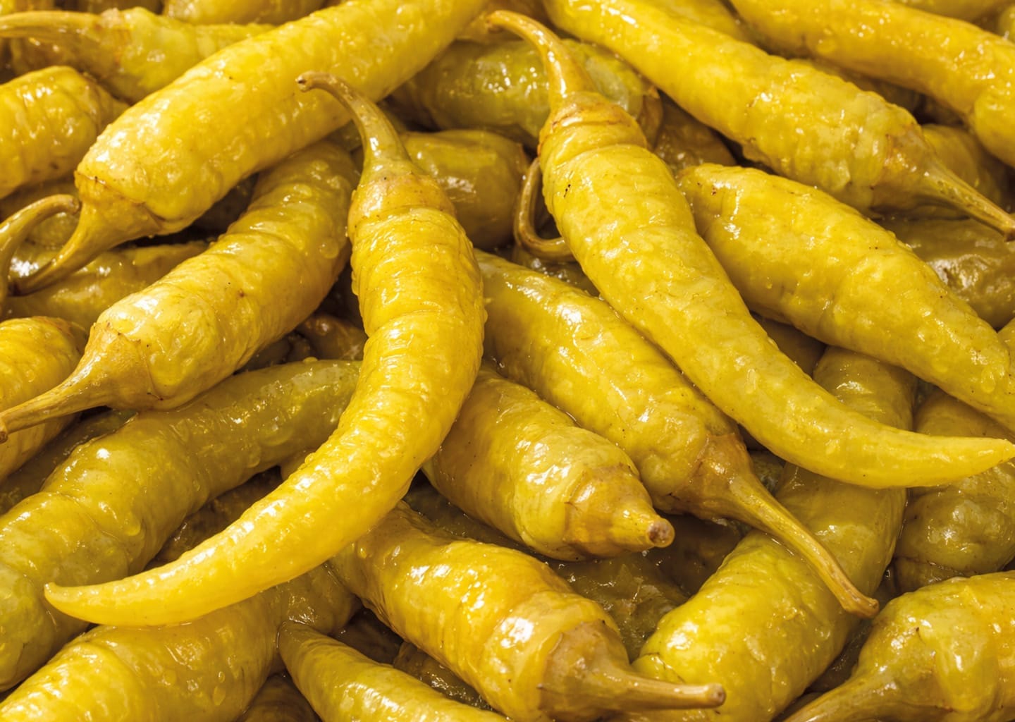 PICKLED GREEN PEPPERS 