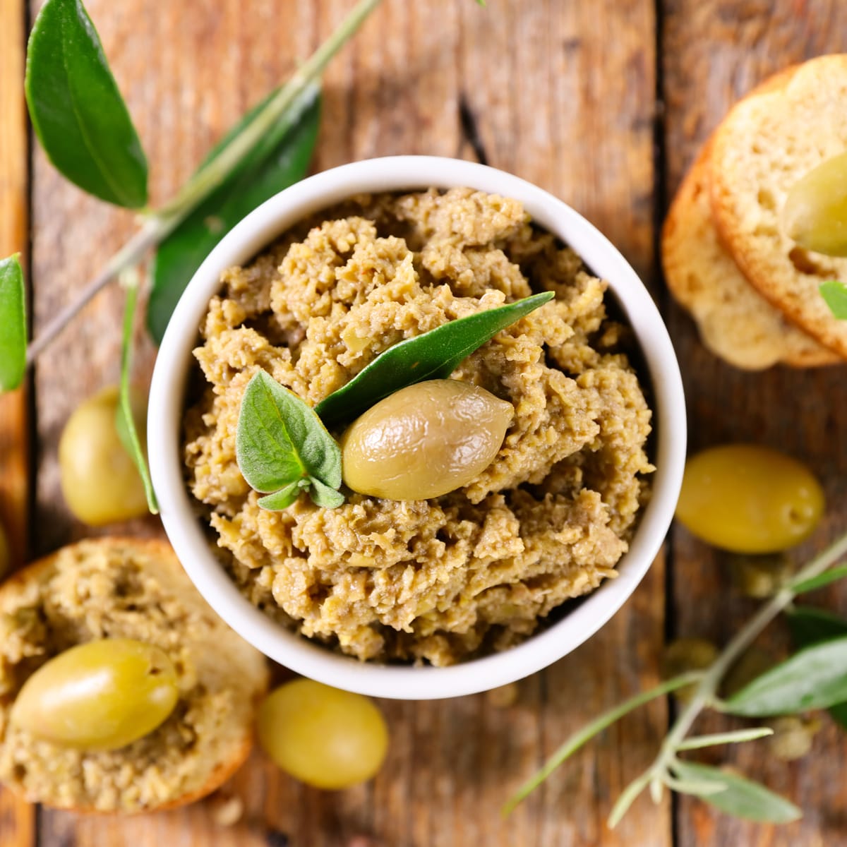 A CREAMY EMBRACE OF MEDITERRANEAN FLAVOUR 